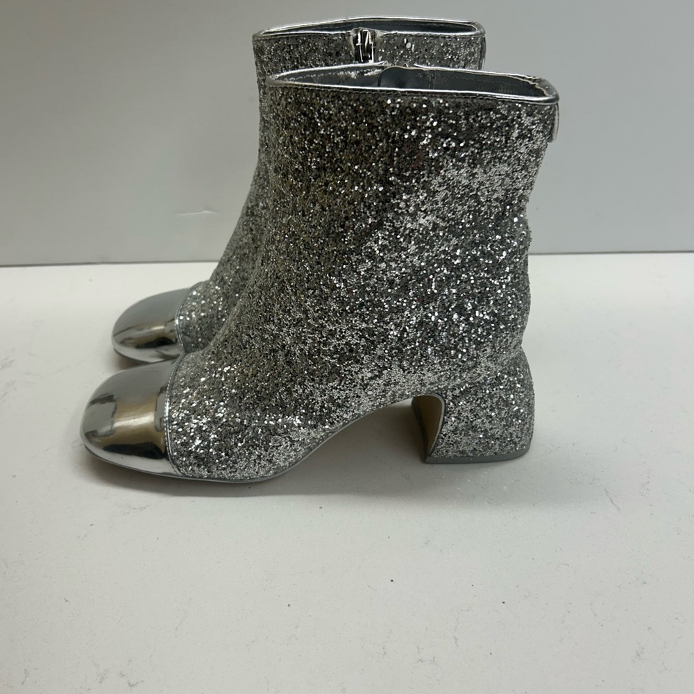 Circus by Sam Edelman Osten Silver Glitter Ankle Boots Size 6.5” - Picture 3 of 5
